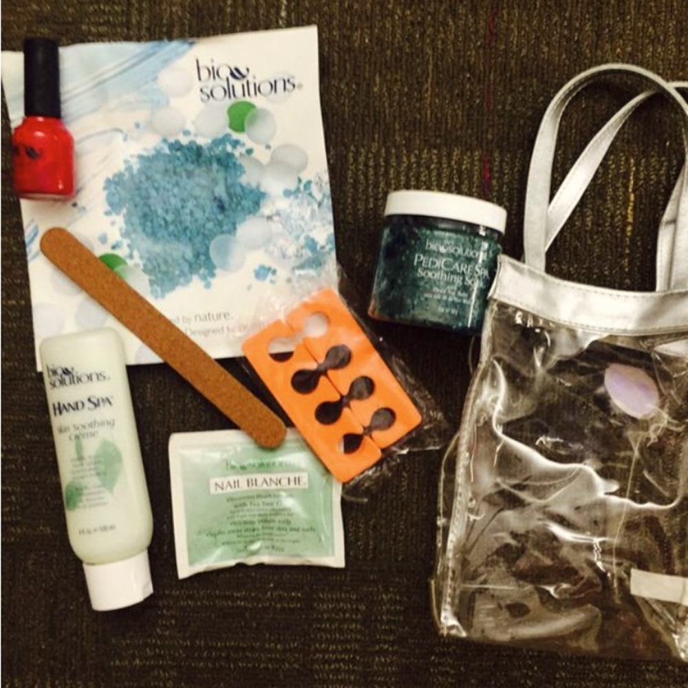Bio solution mini kit for care hands and feet